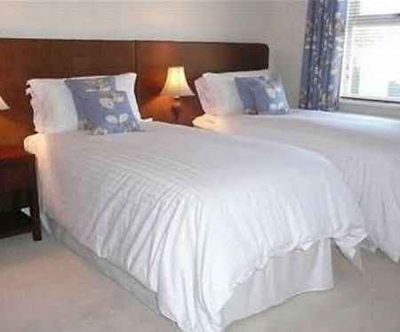 Grove House B And B سوليهال المظهر الخارجي الصورة