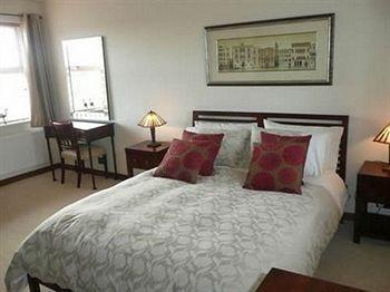 Grove House B And B سوليهال المظهر الخارجي الصورة